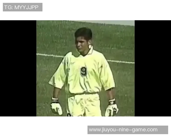 守门员足球传奇人物精彩瞬间集锦 盘点世界顶级守门员的经典瞬间与成就